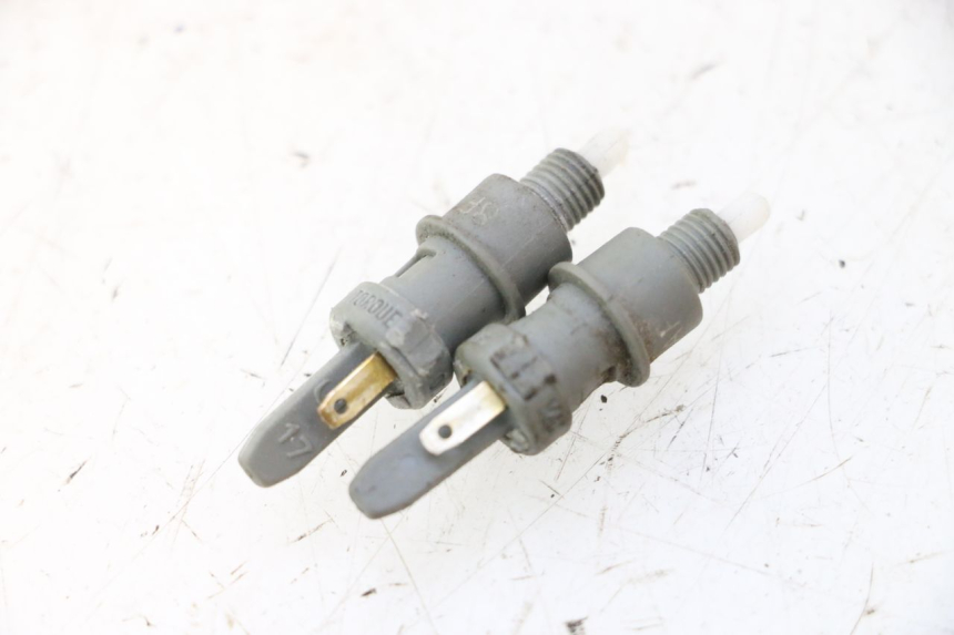photo de Interruttore stop PEUGEOT LUDIX ONE 50 (2004 - 2013) - Vista principale