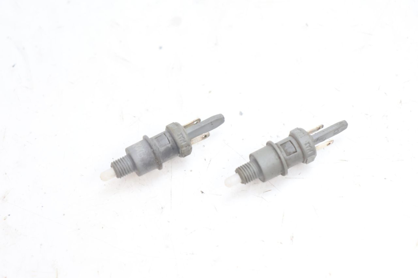 photo de Interruttore stop PEUGEOT LUDIX ONE 50 (2004 - 2013) - Vista principale