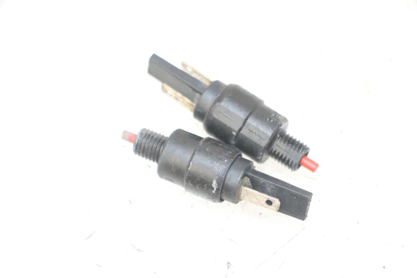 photo de INTERRUTTORE STOP PIAGGIO MP3 LT 300 (2010 - 2016) - Vista principale