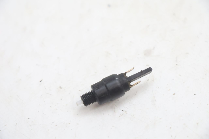 photo de INTERRUTTORE STOP PIAGGIO MP3 LT 300 (2010 - 2016) - Vista principale