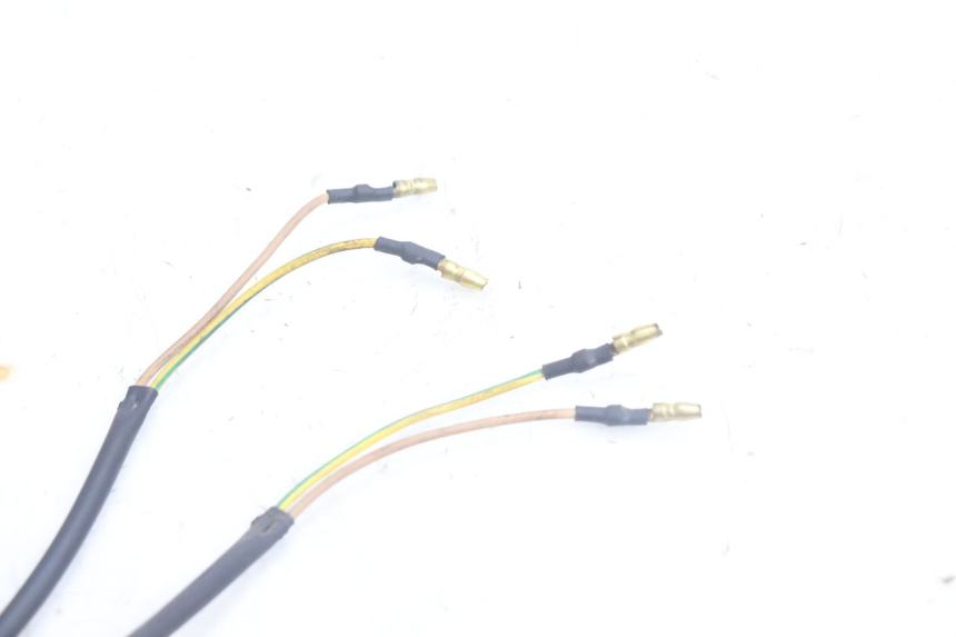 photo de INTERRUTTORE STOP YAMAHA NEO'S NEOS 2T 50 (1998 - 2007) - Zoom sullo stato d'uso