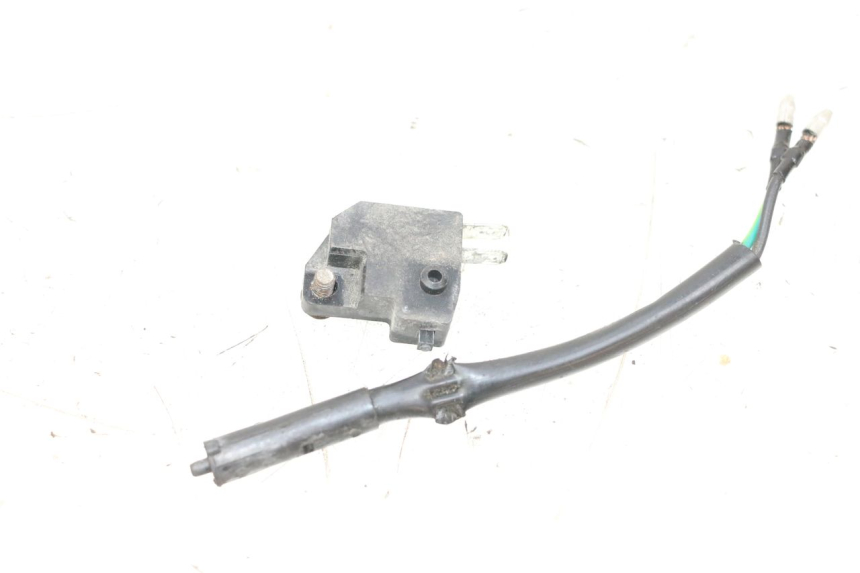 photo de INTERRUTTORE STOP SYM ORBIT 2 4T 50 (2008 - 2017) - Zoom sullo stato d'uso