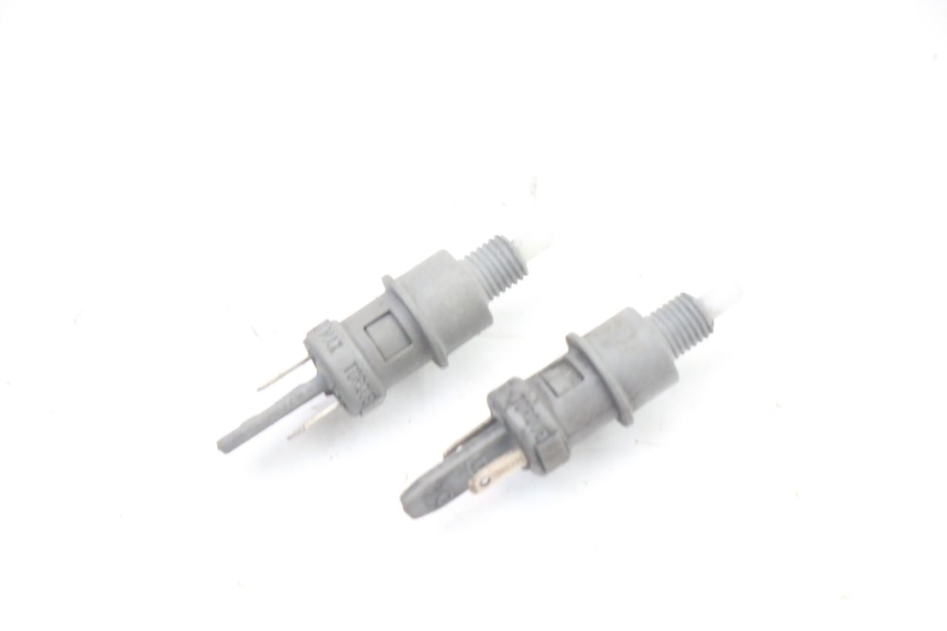 photo de INTERRUTTORE STOP PEUGEOT CITYSTAR 125 (2011 - 2017) - Dettaglio del componente