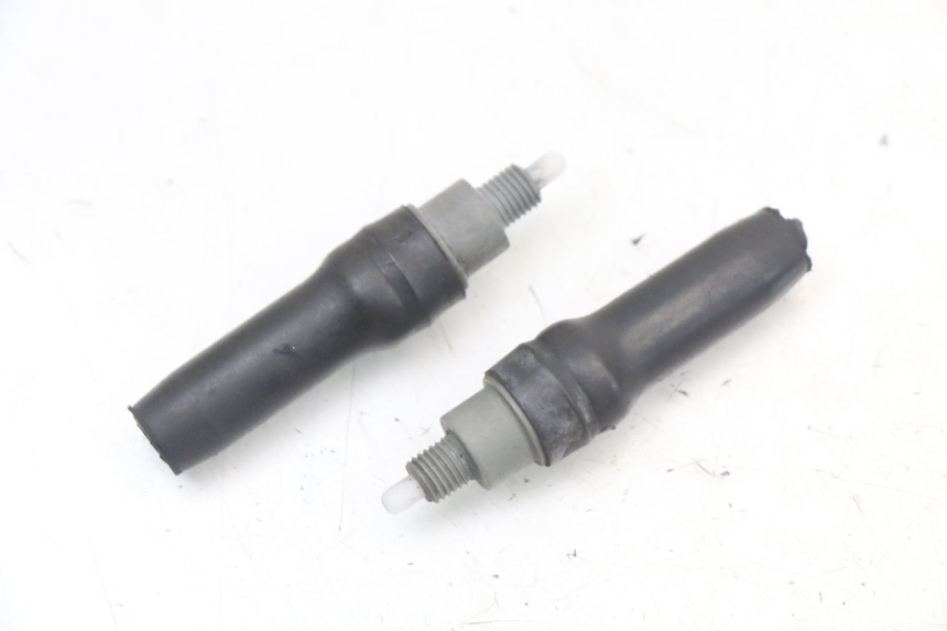 photo de INTERRUTTORE STOP PEUGEOT ELYSTAR 50 (2002 - 2014) - Vista principale