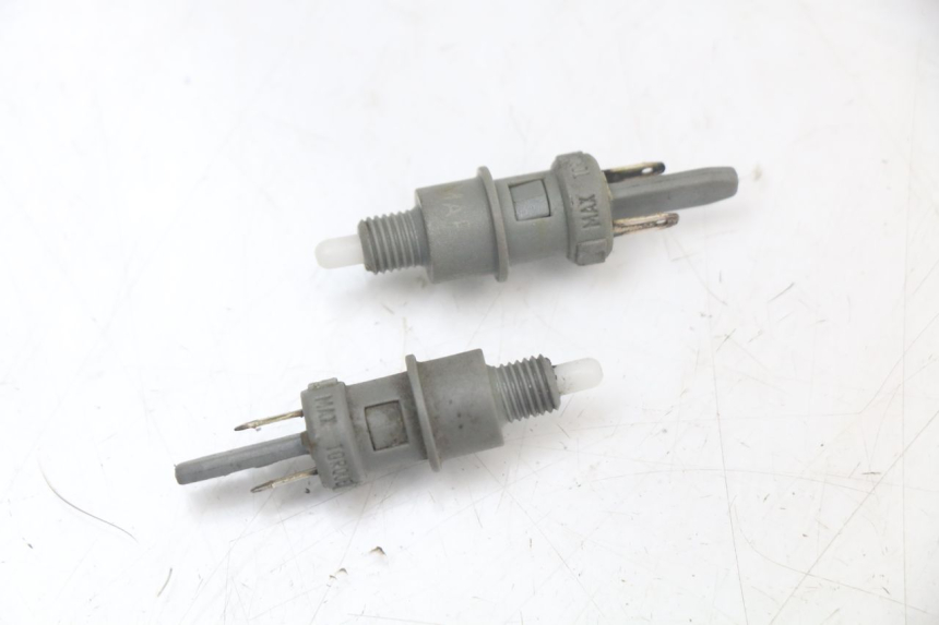 photo de INTERRUTTORE STOP PEUGEOT LUDIX 50 (2005 - 2007) - Vista principale