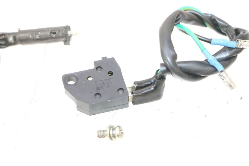 photo de INTERRUTTORE STOP TNT MOTOR ROMA 12' 2T 50 (2007 - 2018) - Altra angolazione