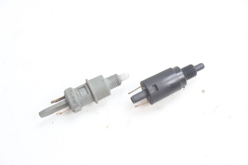 photo de INTERRUTTORE STOP GILERA STALKER 50 (2004 - 2014) - Dettaglio del componente