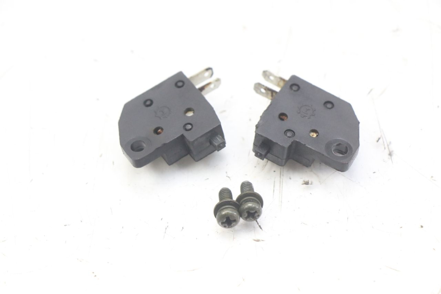 photo de INTERRUTTORE STOP RAZZO STEED 125 (2012 - 2018) - Vista principale