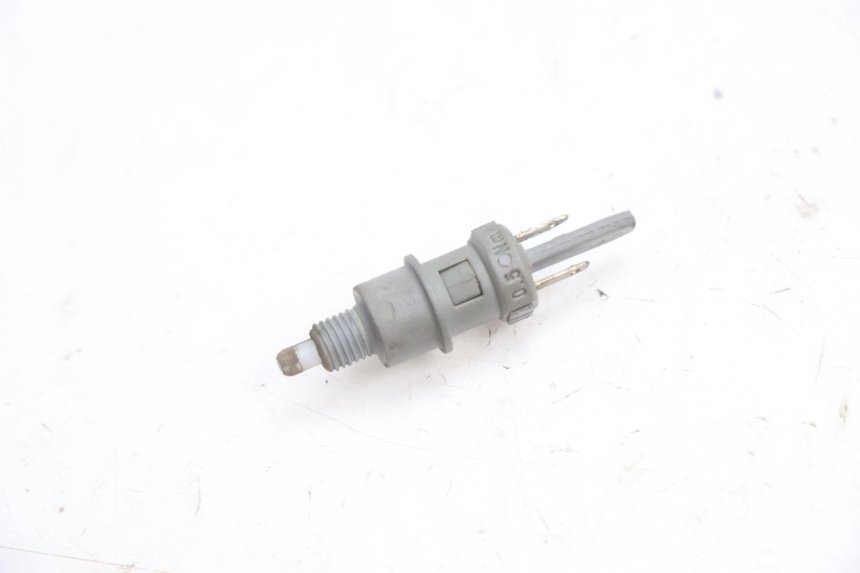 photo de INTERRUTTORE STOP PEUGEOT TKR TREKKER FURIOUS 50 (2005 - 2014) - Vista principale
