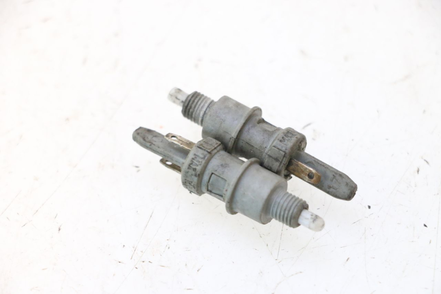 photo de INTERRUTTORE STOP PEUGEOT TREKKER TKR 50 (2005 - 2014) - Dettaglio del componente