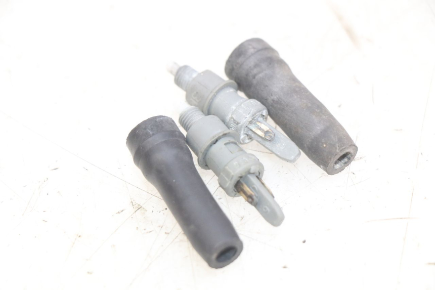 photo de INTERRUTTORE STOP PEUGEOT TREKKER 50 (1998 - 2004) - Dettaglio del componente