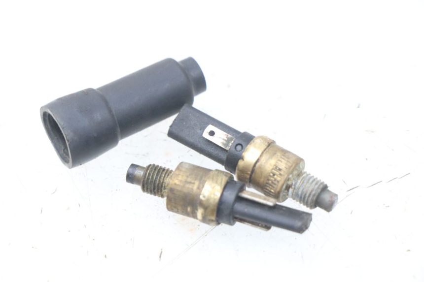 photo de Interruttore stop PEUGEOT VIVACITY 100 (1999 - 2008) - Vista principale