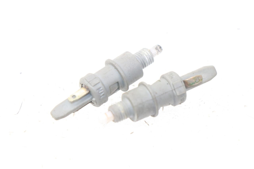 photo de INTERRUTTORE STOP PIAGGIO X9 125 (2000 - 2003) - Vista principale