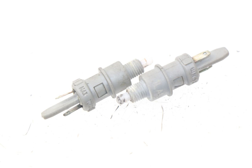 photo de INTERRUTTORE STOP PIAGGIO X9 125 (2000 - 2003) - Dettaglio del componente