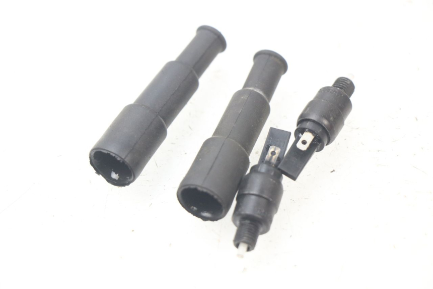 photo de INTERRUTTORE STOP PIAGGIO XEVO - X EVO 125 (2007 - 2017) - Dettaglio del componente