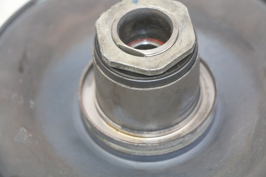 photo de FRIZIONE HONDA FES PANTHEON 125 (2003 - 2007) - Dettagli dei punti di fissaggio