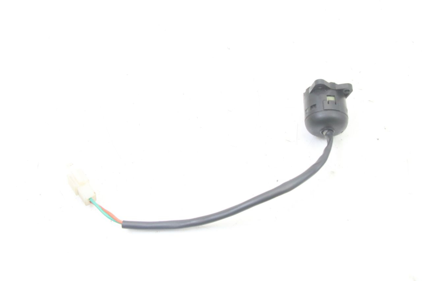 photo de INTERRUTTORE APRILIA ATLANTIC 125 (2003 - 2009) - Altra angolazione