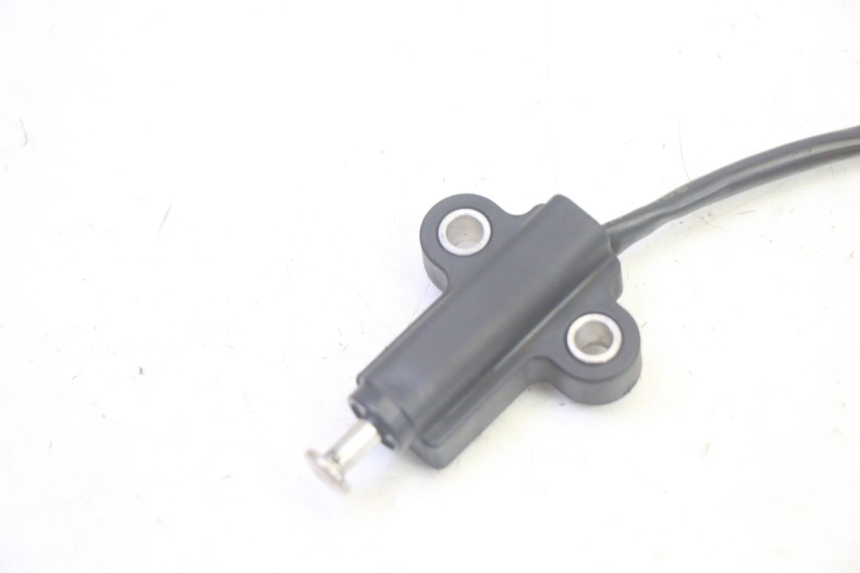 photo de INTERRUTTORE DI ACCENSIONE CAVALLETTO SUZUKI BURGMAN 125 (2007 - 2014) - Zoom sullo stato d'uso