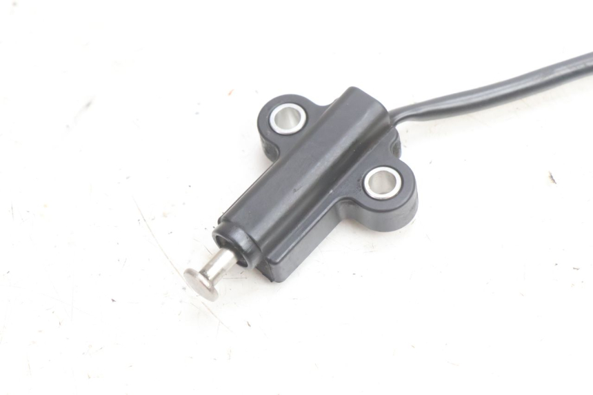 photo de INTERRUTTORE DI ACCENSIONE CAVALLETTO SUZUKI BURGMAN 125 (2007 - 2014) - Dettaglio del componente