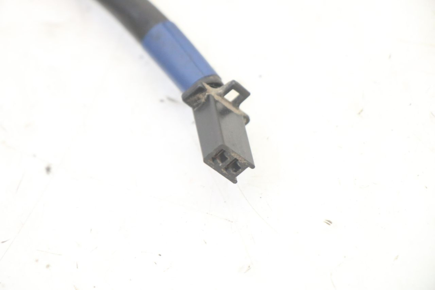 photo de INTERRUTTORE DI ACCENSIONE CAVALLETTO YAMAHA BW'S BWS 125 (2010 - 2013) - Primo piano tecnico