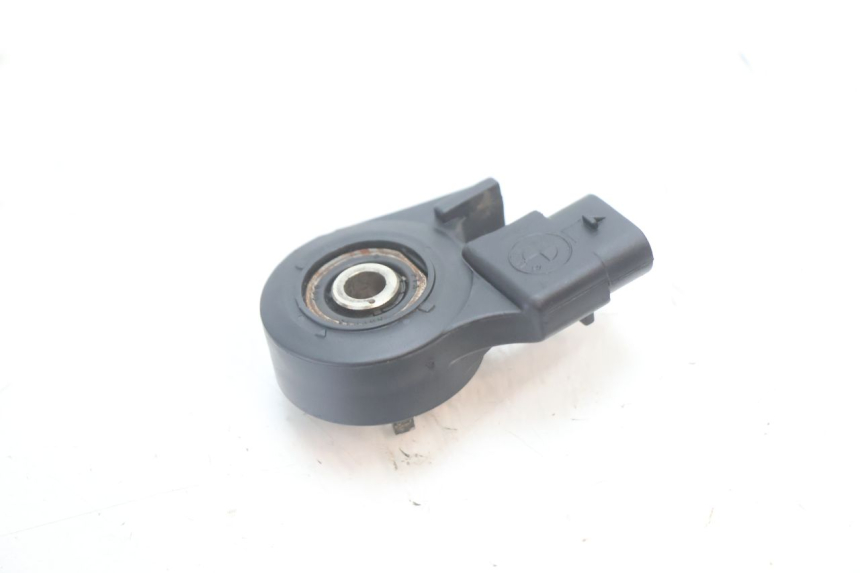 photo de INTERRUTTORE CAVALLETTO BMW C SPORT 650 (2015 - 2021) - Dettaglio del componente
