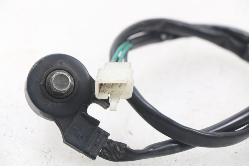 photo de INTERROMPI CONTATTO CAVALLETTO MASH CITY 4T 50 (2018 - 2020) - Primo piano tecnico