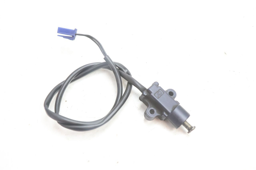 photo de INTERRUTTORE CAVALLETTO YAMAHA FJR 1300 (2001 - 2005) - Zoom sullo stato d'uso