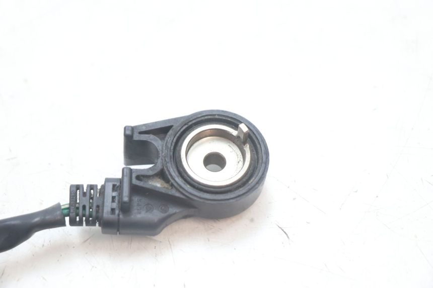 photo de INTERRUTTORE CAVALLETTO HONDA FJS SILVER WING SILVERWING 400 (2005 - 2008) - Altra angolazione