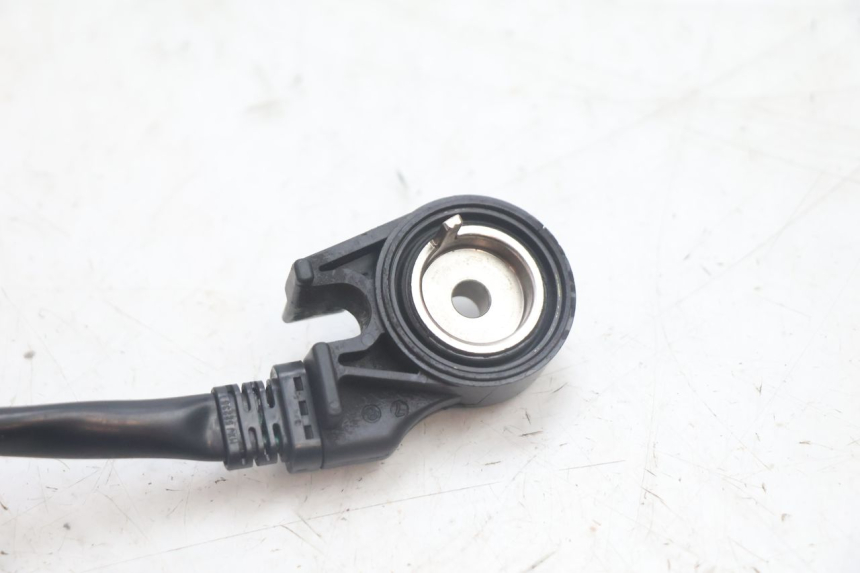 photo de INTERRUTTORE CAVALLETTO HONDA FJS SILVER WING SILVERWING 400 (2005 - 2008) - Altra angolazione