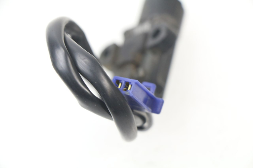 photo de INTERRUTTORE DI ACCENSIONE CAVALLETTO MBK FLAME X 125 (2004 - 2007) - Dettaglio del componente