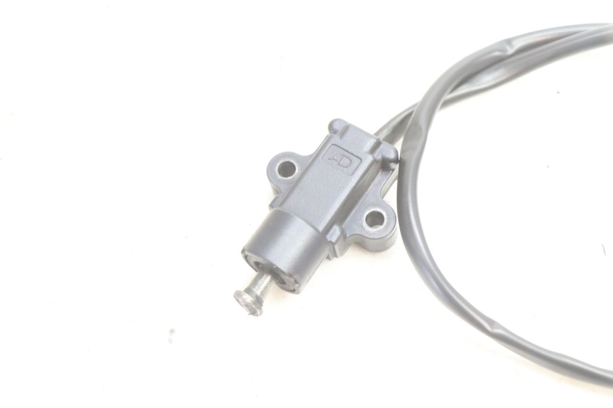 photo de INTERROMPI IL CONTATTO DELLA CAVALLETTO YAMAHA FZ8 800 (2010 - 2016) - Zoom sullo stato d'uso