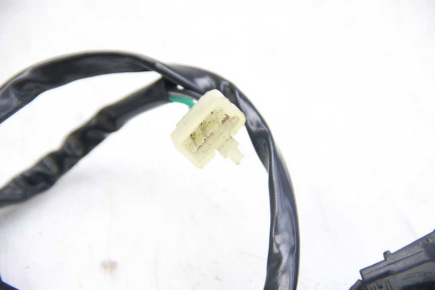 photo de INTERRUTTORE DI ACCENSIONE CAVALLETTO EUROCKA GTR 50 (2007 - 2017) - Zoom sullo stato d'uso