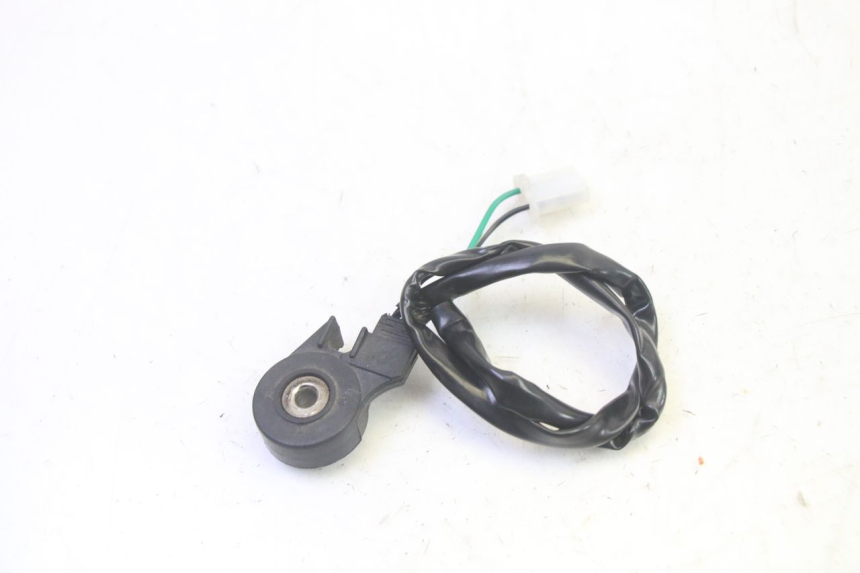 photo de INTERRUTTORE CAVALLETTO EFUN PUSA 1 - Dettaglio del componente