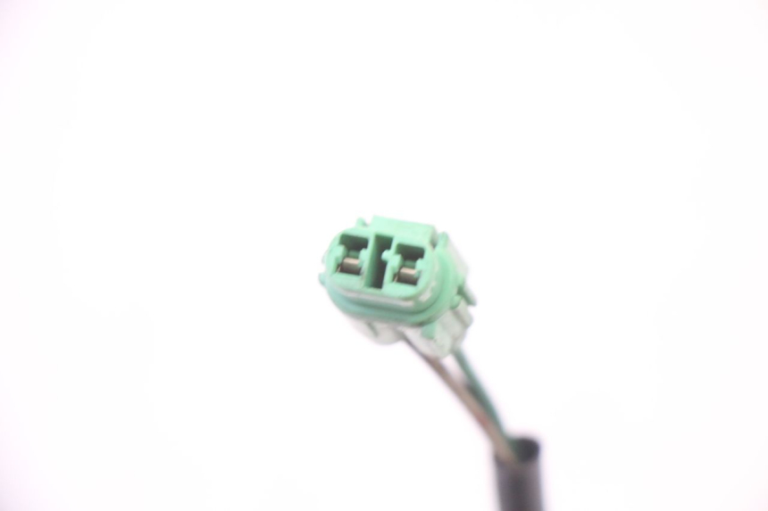 photo de INTERRUTTORE CAVALLETTO PEUGEOT SATELIS 250 (2006 - 2012) - Primo piano tecnico