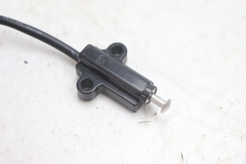 photo de INTERROMPI CONTATTO CAVALLETTO PEUGEOT SATELIS 125 (2013 - 2018) - Dettaglio del componente