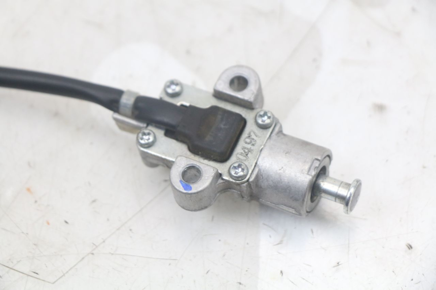 photo de INTERRUTTORE DI ACCENSIONE CAVALLETTO YAMAHA XMAX X-MAX ABS 125 (2017 - 2020) - Primo piano tecnico