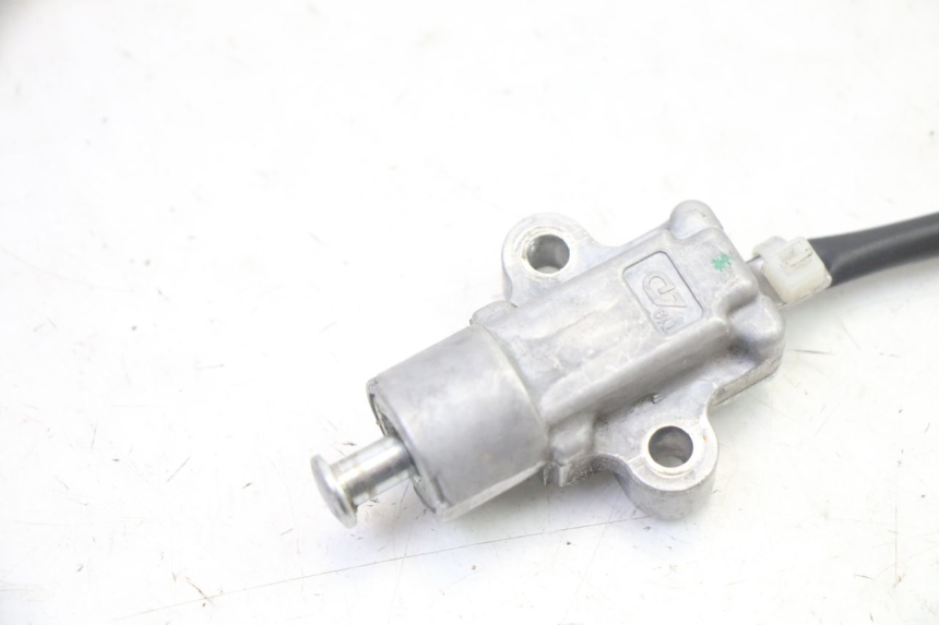 photo de INTERRUTTORE CAVALLETTO YAMAHA XMAX X-MAX 125 (2021 - 2025) - Zoom sullo stato d'uso