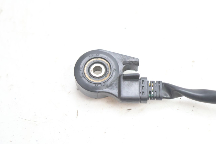 photo de INTERRUTTORE DI ACCENSIONE CAVALLETTO PIAGGIO X9 EVOLUTION 125 (2003 - 2007) - Dettaglio del componente