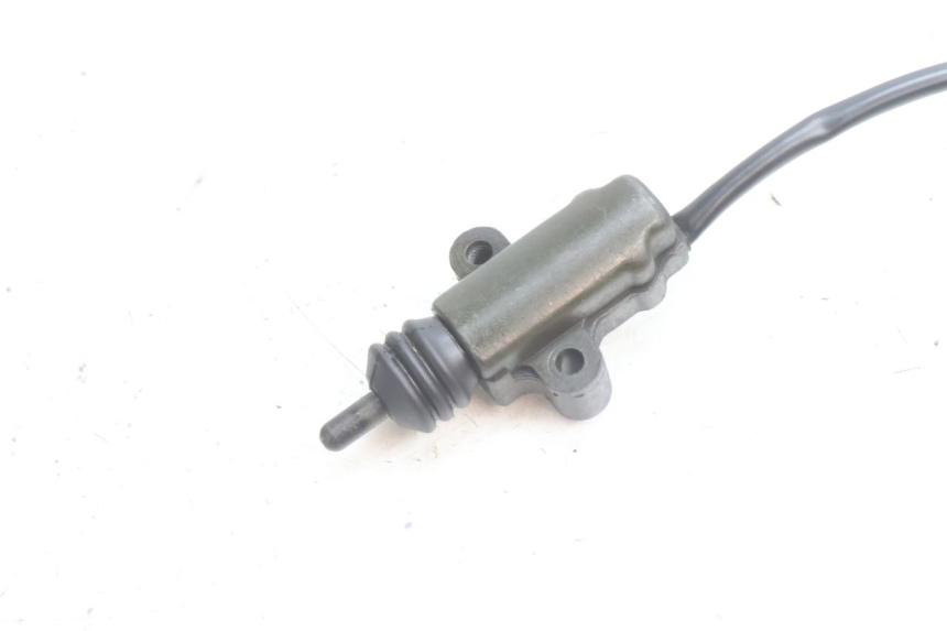 photo de INTERRUTTORE CAVALLETTO KAWASAKI ZZR 600 (1995 - 2004) - Dettaglio del componente