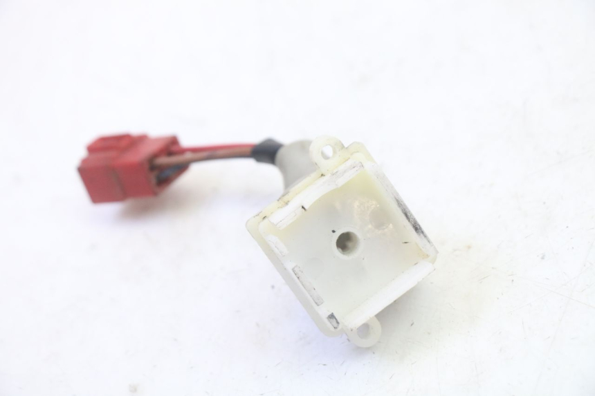 photo de INTERRUTTORE YAMAHA CYGNUS X INJECTION 125 (2007 - 2013) - Dettaglio del componente