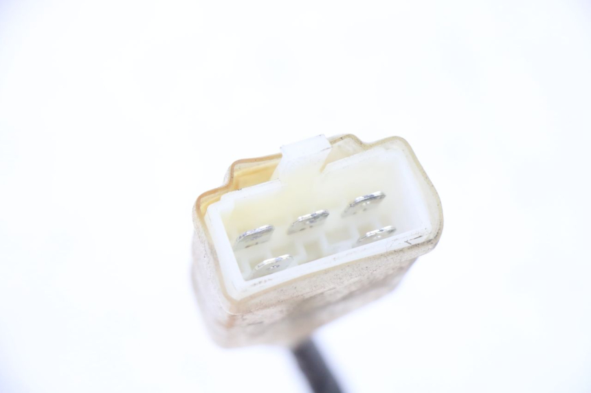 photo de INTERRUTTORE DI ACCENSIONE SYM FIDDLE 3 III 125 (2014 - 2020) - Primo piano tecnico