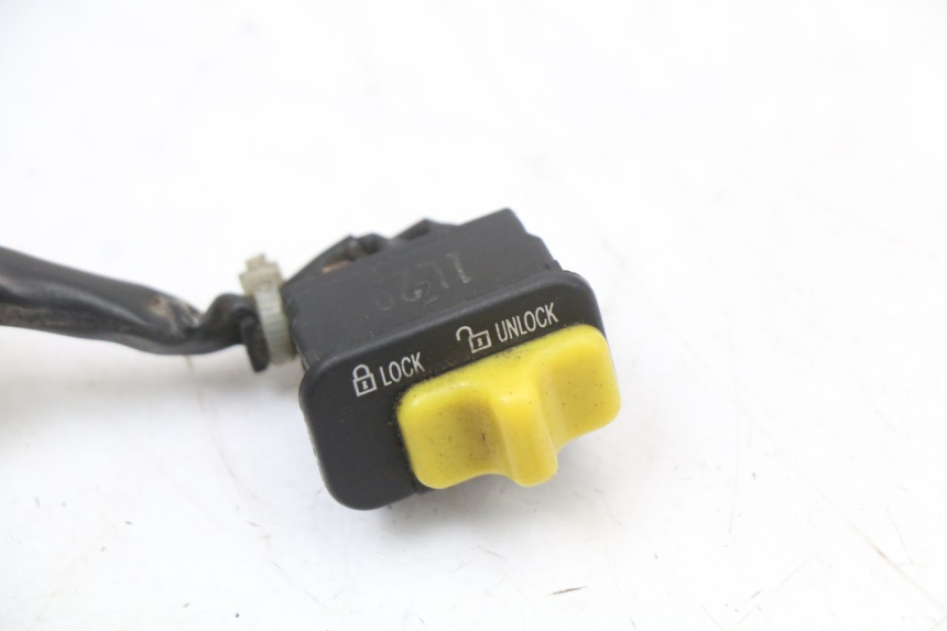 photo de INTERRUTTORE SYM JOYRIDE EVO 125 (2009 - 2016) - Dettaglio del componente