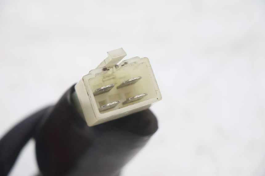 photo de INTERRUTTORE DI ACCENSIONE PEUGEOT KISBEE 2T 50 (2010 - 2017) - Altra angolazione