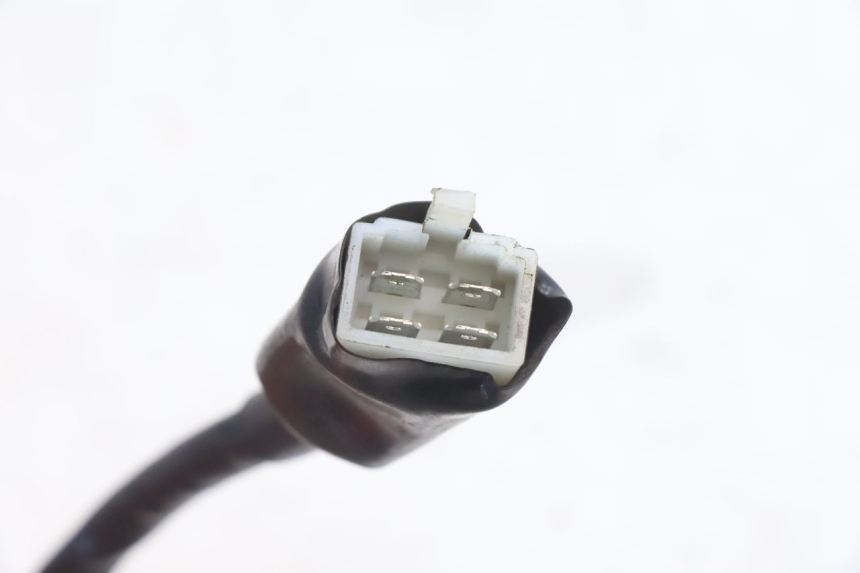photo de INTERRUTTORE DI ACCENSIONE PEUGEOT KISBEE 2T 50 (2010 - 2017) - Primo piano tecnico