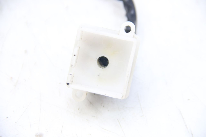 photo de INTERRUTTORE DI ACCENSIONE PEUGEOT KISBEE 4T 50 (2018 - 2022) - Zoom sullo stato d'uso