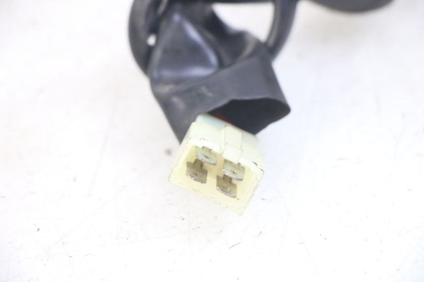 photo de INTERRUTTORE DI ACCENSIONE PEUGEOT KISBEE 4T 50 (2010 - 2017) - Zoom sullo stato d'uso