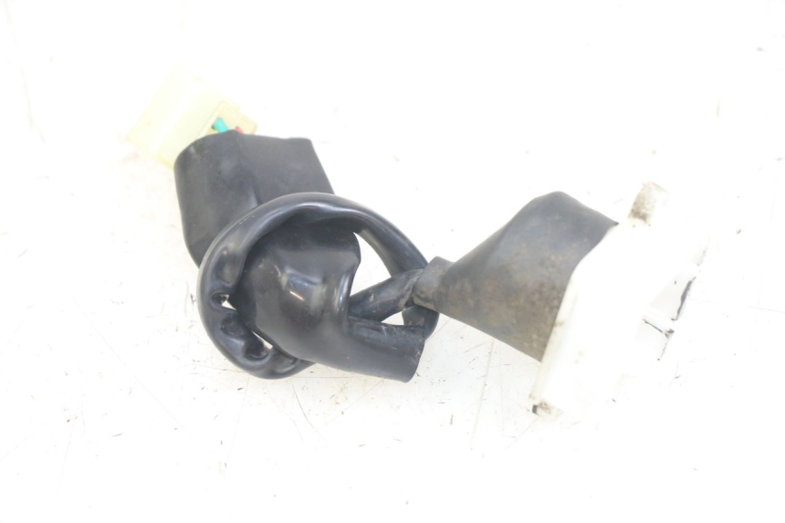 photo de INTERRUTTORE DI ACCENSIONE PEUGEOT KISBEE 4T 50 (2010 - 2017) - Altra angolazione