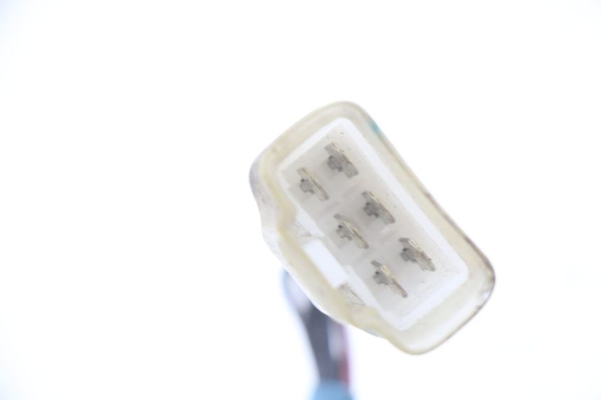 photo de INTERRUTTORE KYMCO DINK 4T 50 (2007 - 2018) - Primo piano tecnico