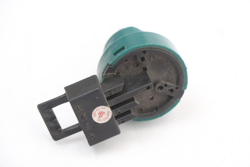 photo de INTERRUTTORE PIAGGIO LIBERTY 4T 50 (2018 - 2021) - Altra angolazione