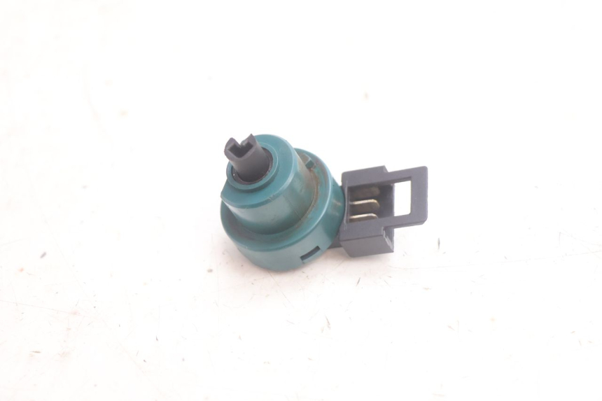 photo de INTERRUTTORE PIAGGIO LIBERTY 50 (1998 - 2003) - Dettaglio del componente